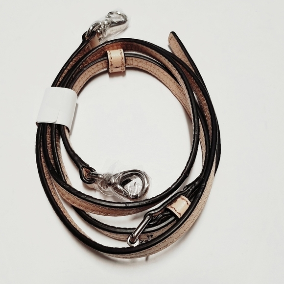 henri bendel Accessories - Henri Bendel Leather shoulder bag strap